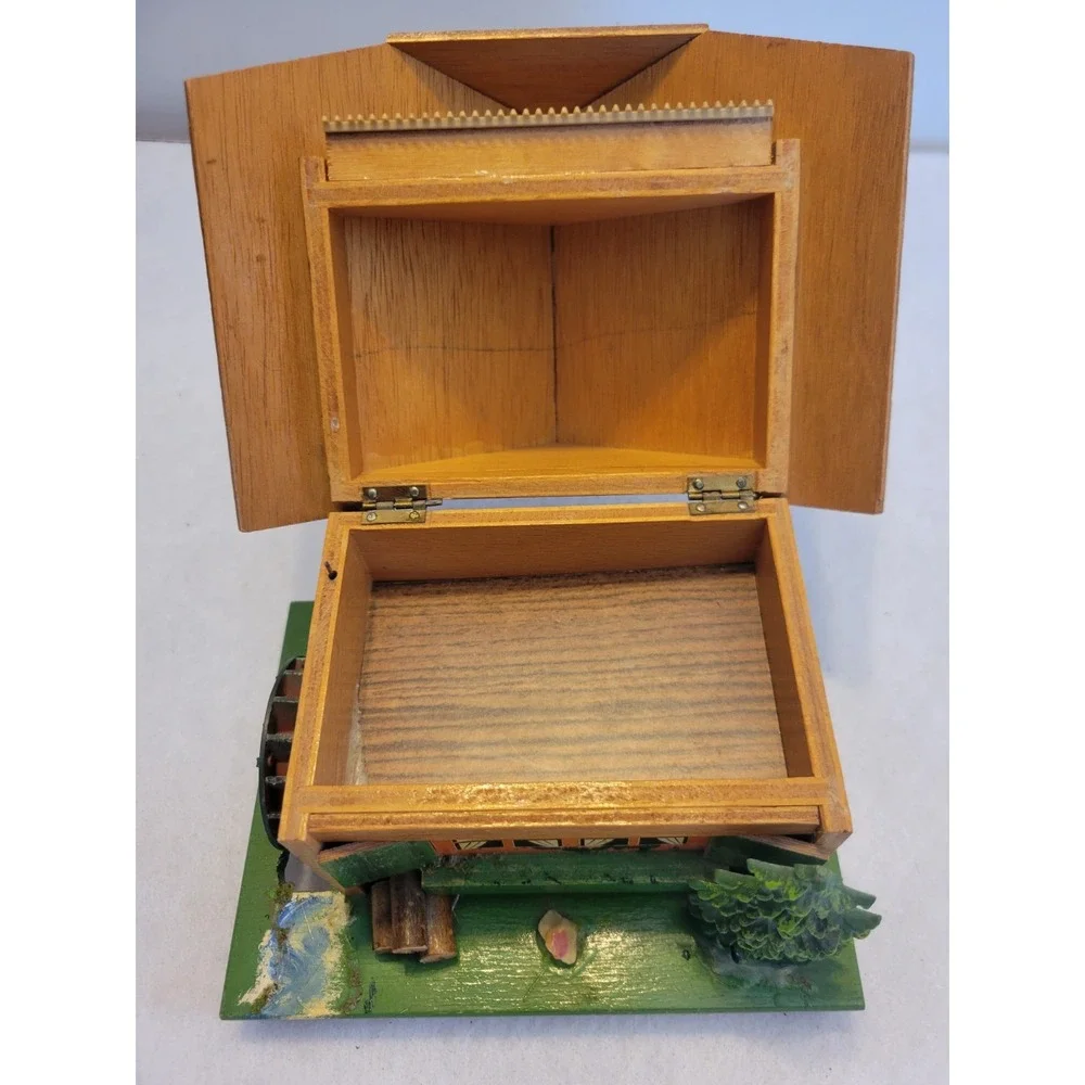 MAPSA Swiss Chalet Music Box Vintage Alpine Cabin Jewelry Box Wood Dr Schiwago